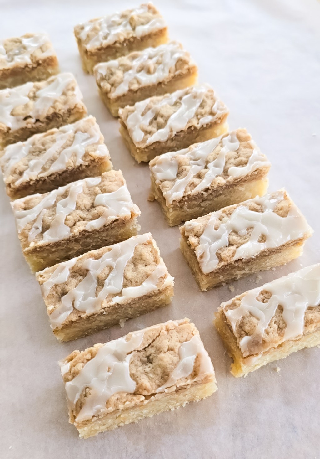 Buttery Banana Shortbread Cookie&nbsp;Bars