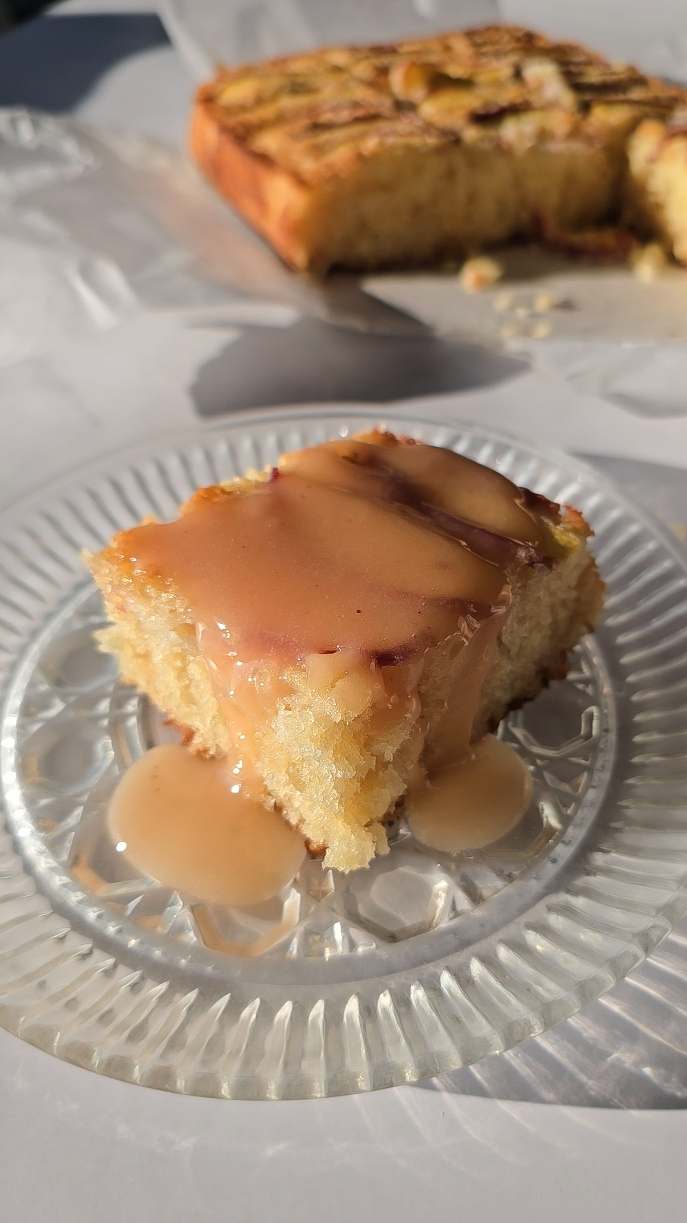 Golden & Rustic Vanilla Brown Butter Peach&nbsp;Cake