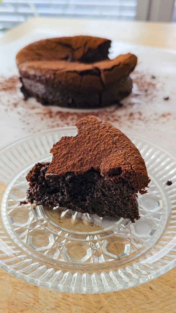 chocolate torte cake slice cocoa